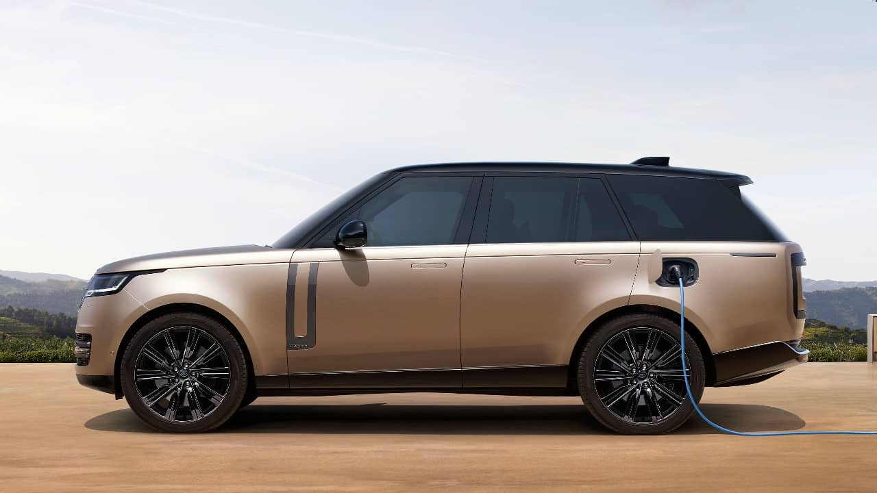 2023 Land Rover Performance and New Engine